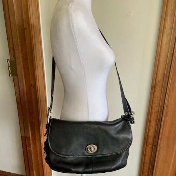 COACH Legacy Black Pebble Convertible Strap Leather White Stitiching Pur… - Picture 4 of 16